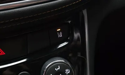 ChevroletGMDaewoo Trax 2020, 34102 км, за 6892.48 USD - фото 17