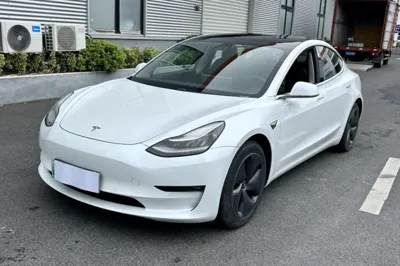 Tesla Model 3 · 2020 год