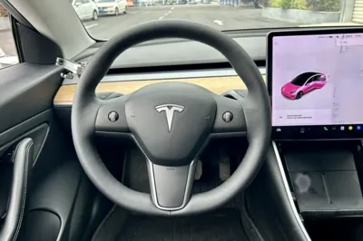 Tesla Model 3 2020, 102300 км, за 18186 USD - фото 22