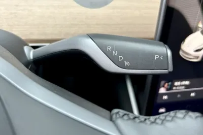 Tesla Model 3 2020, 102300 км, за 18186 USD - фото 26