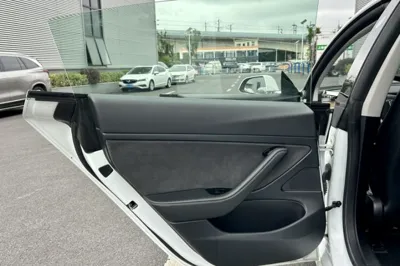 Tesla Model 3 2020, 102300 км, за 18186 USD - фото 37