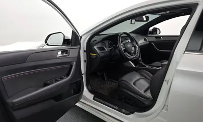 Hyundai Sonata 2016, 68363 км, за 10437.18 USD - фото 10