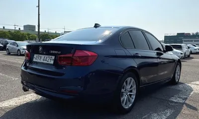BMW 3-Series 2018, 173339 км, за 7866.21 USD