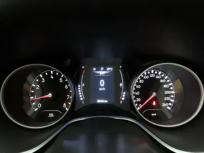 Jeep Compass 2018, 36408 км, за 175.52 USD - фото 6