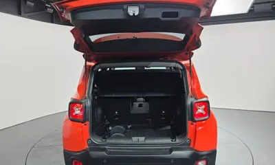 Jeep Renegade 2018, 60840 км, за 8919.72 USD - фото 20