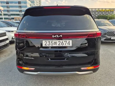Kia Canival 2023, 74522 км, за 16482.09 USD