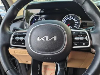 Kia Canival 2023, 74522 км, за 16482.09 USD - фото 15