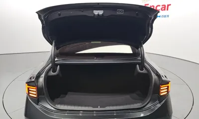 Hyundai Sonata 2024, 21678 км, за 16872.97 USD - фото 20