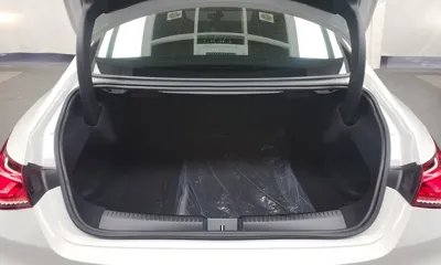 Mercedes-Benz CLA-Class 2023, 7414 км, за 24777 USD - фото 20