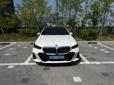 BMW i5 2024, 39420 км, за 43627.74 USD
