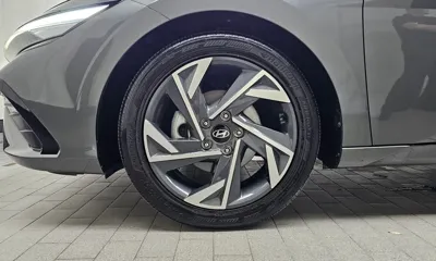 Hyundai Avante 2024, 38588 км, за 12275.17 USD