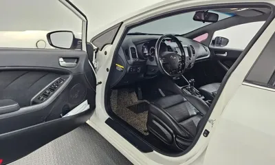 Kia K3 2018, 116581 км, за 5732.9 USD - фото 10