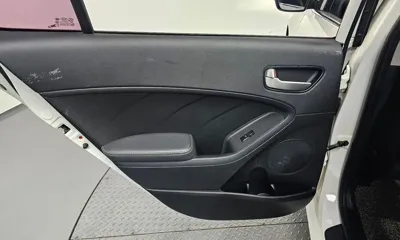 Kia K3 2018, 116581 км, за 5732.9 USD - фото 25