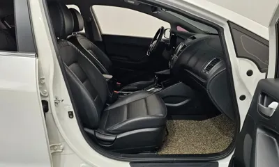 Kia K3 2018, 116581 км, за 5732.9 USD - фото 26