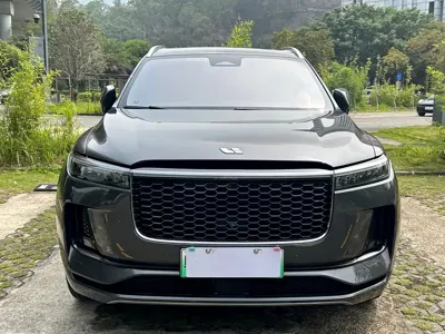 Li Auto Li ONE · 2022 год