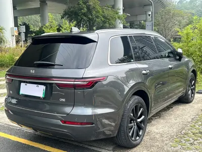 Li Auto Li ONE 2022, 90000 км, за 18149.77 USD - фото 12