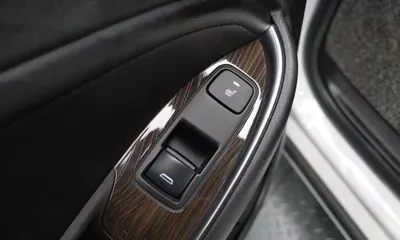 ChevroletGMDaewoo Malibu 2017, 128038 км, за 4785.35 USD - фото 16