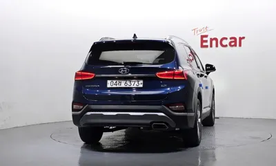 Hyundai Santafe 2019, 121386 км, за 11891.86 USD