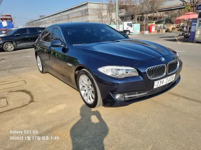 BMW 5-Series 2013, 89300 км, за 6892.48 USD