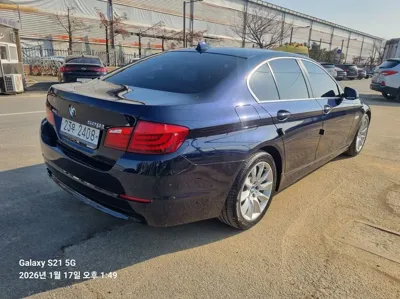 BMW 5-Series 2013, 89300 км, за 6892.48 USD