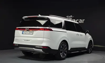 Kia Canival 2023, 85105 км, за 17907.14 USD