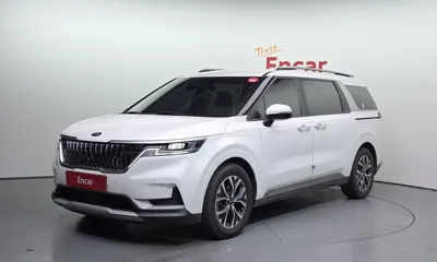 Kia Canival · 2021 год