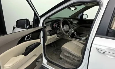 Kia Canival 2021, 170555 км, за 10927.14 USD - фото 10