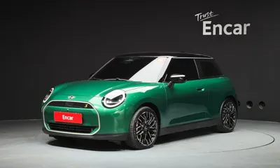 MINI Cooper · 2024 год