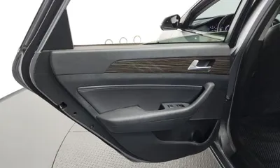 Hyundai Sonata 2015, 163119 км, за 5798.05 USD - фото 25