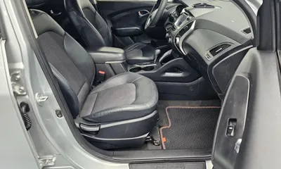 Hyundai Tucson 2011, 147211 км, за 2406.98 USD - фото 12