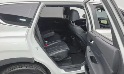 Hyundai Santafe 2023, 53249 км, за 16738.87 USD - фото 11