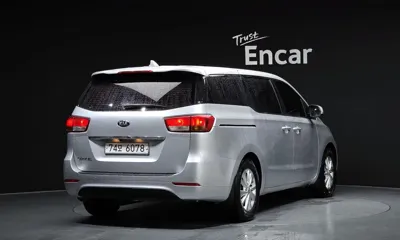Kia Canival 2015, 184053 км, за 3635.65 USD