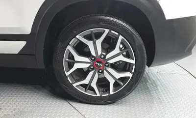 Kia Seltos 2023, 20477 км, за 13335.95 USD - фото 21