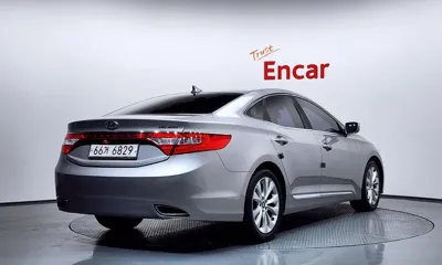 Hyundai Grandeur 2011, 179531 км, за 2445.8 USD