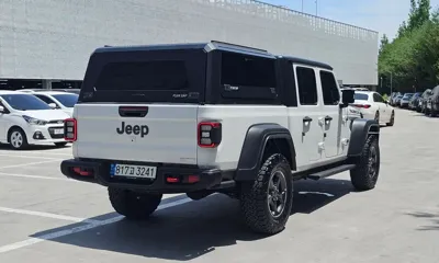 Jeep Gladiator 2022, 66654 км, за 25157.63 USD