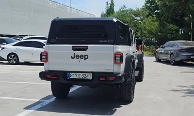 Jeep Gladiator 2022, 66654 км, за 25157.63 USD