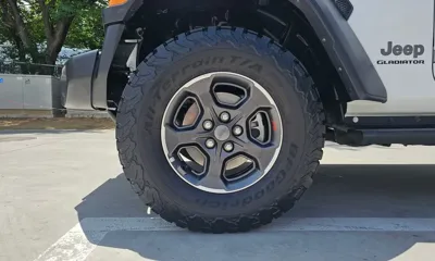 Jeep Gladiator 2022, 66654 км, за 25157.63 USD