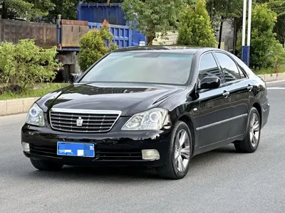 Toyota Crown · 2009 год