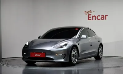 Tesla Model 3 · 2020 год