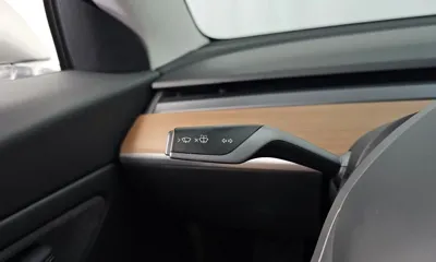 Tesla Model 3 2020, 73594 км, за 21582.26 USD - фото 28