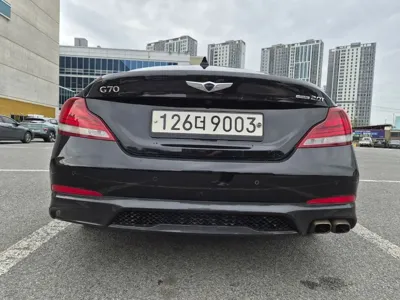 Genesis G70 2018, 135663 км, за 10141.79 USD
