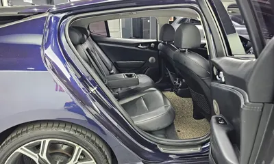 Kia Stinger 2018, 172076 км, за 9247.76 USD - фото 12