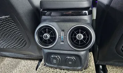 Kia Stinger 2018, 172076 км, за 9247.76 USD - фото 28