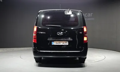 Hyundai Starex 2019, 140073 км, за 8710.91 USD