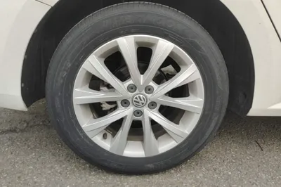 Volkswagen Lavida 2017, 60500 км, за 7794 USD - фото 11