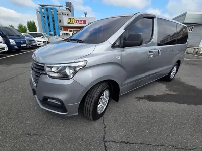 Hyundai Starex 2019, 148290 км, за 8782.21 USD