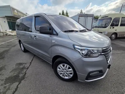 Hyundai Starex 2019, 148290 км, за 8782.21 USD