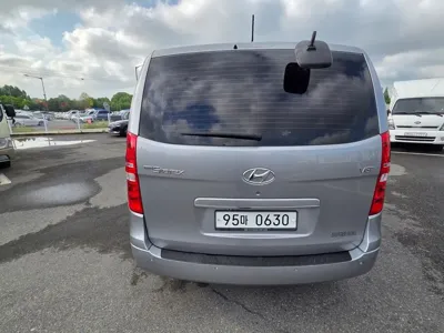 Hyundai Starex 2019, 148290 км, за 8736.18 USD - фото 8