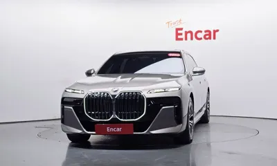 BMW i7 2023, 108717 км, за 65375.51 USD