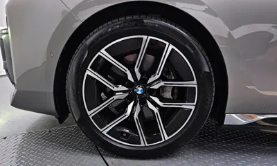 BMW i7 2023, 108717 км, за 65375.51 USD